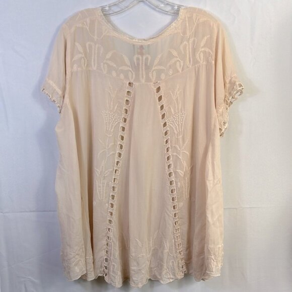 Johnny Was Short Sleeve Top Size XL Light Rose Color Embroidered - Picture 4 of 10